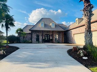41216 Lakefront Ave, Gonzales, LA 70737