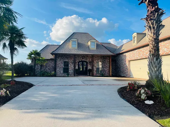 41216 Lakefront Ave, Gonzales, LA 70737