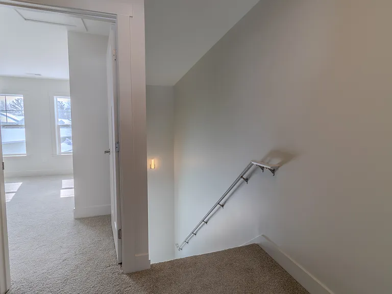 Premier Place II — Photo 34