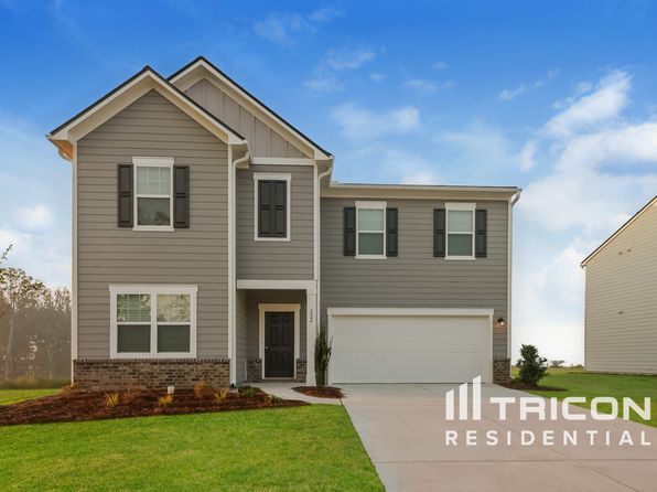 152 Long Dr
