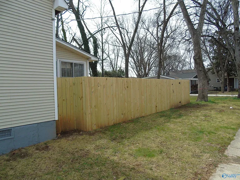 711 Cross St NW — Photo 13