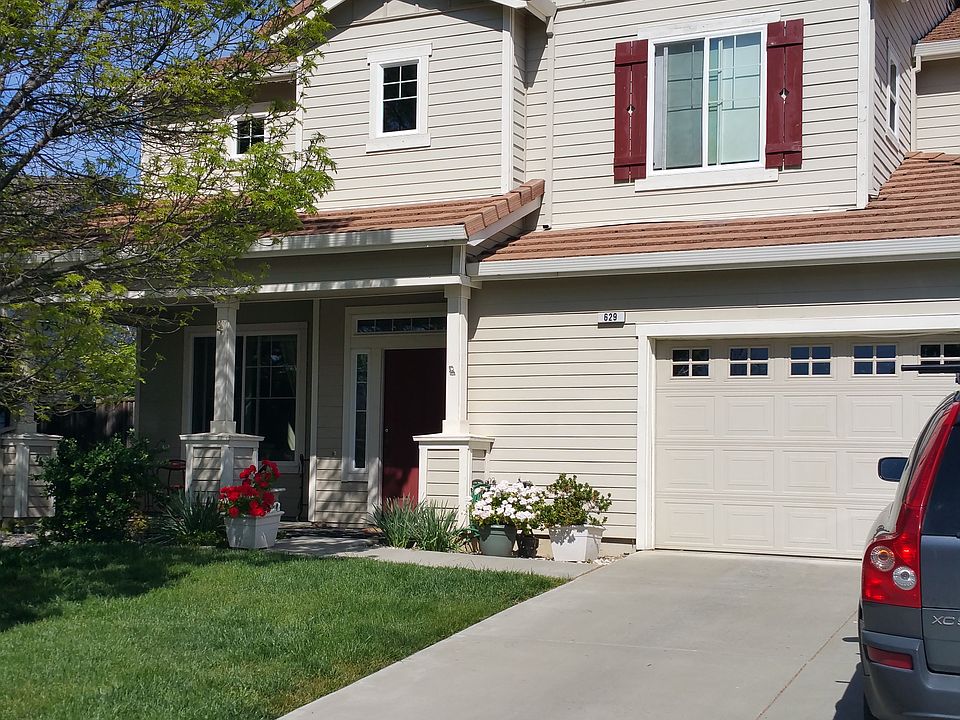 2nd image of 629 Ivy Loop