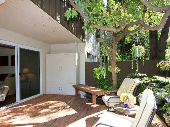 321 Poe St, Palo Alto, CA 94301