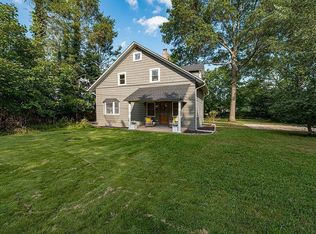 57 Juniper Ave, Smithtown, NY 11787