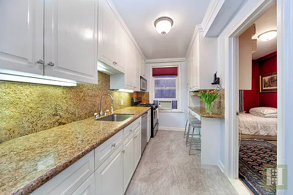 Sold by Halstead Real Estate | media 18