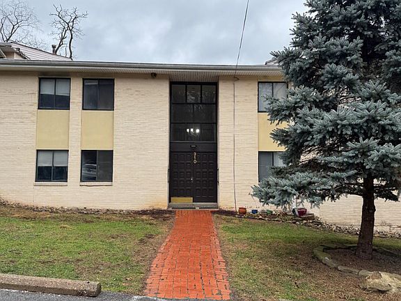 2nd image of 310 Abbeyville Rd APT C