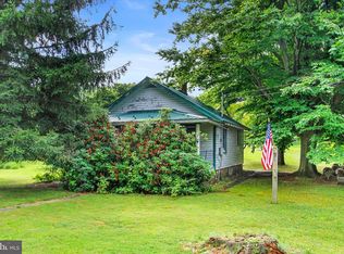 2376 Iron Springs Rd, Fairfield, PA 17320