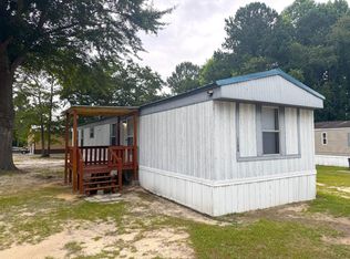 1052 Palestine Rd, Linden, NC 28356