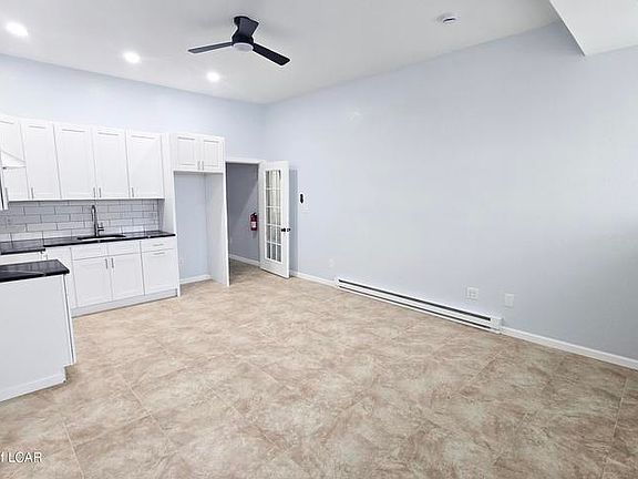 5th image of 657 W Main St #2
