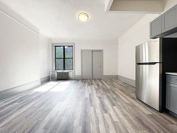 3rd image of 462 W 141st St APT 3B