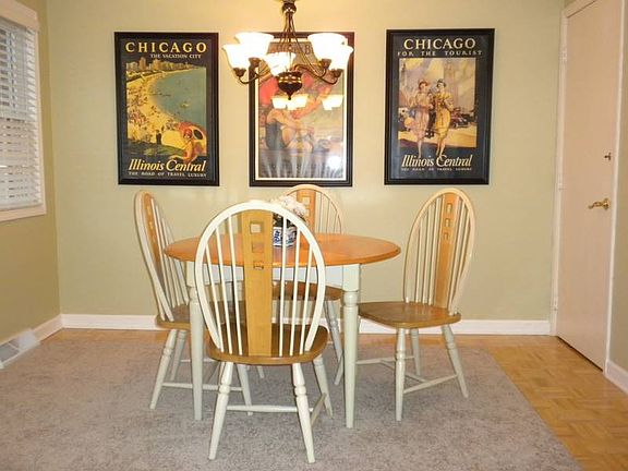 Kitchen -Eating Area