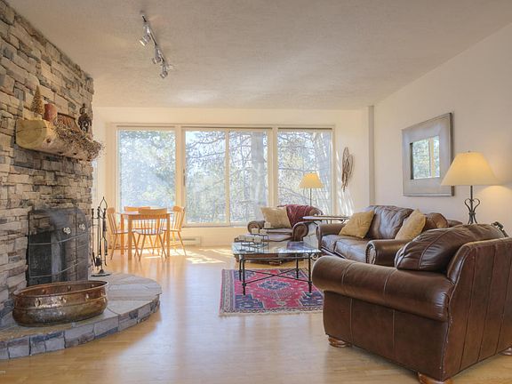 3rd image of 3555 N Lake Creek Dr Unit 2323