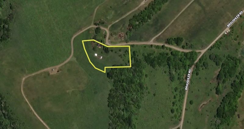 1st image of 2111 Braughler Rd