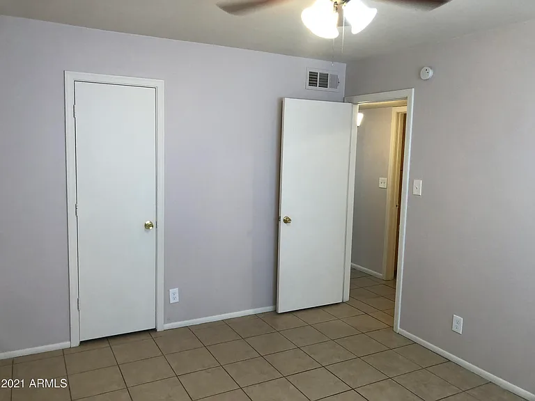 1138 W Dragoon Cir — Photo 7