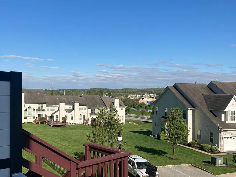 118 Madison Way — Photo 14