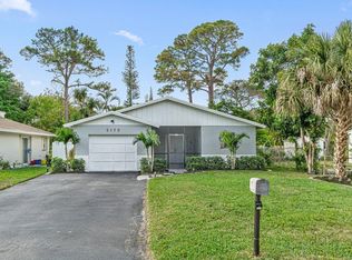 5170 Madison Rd, Delray Beach, FL 33484