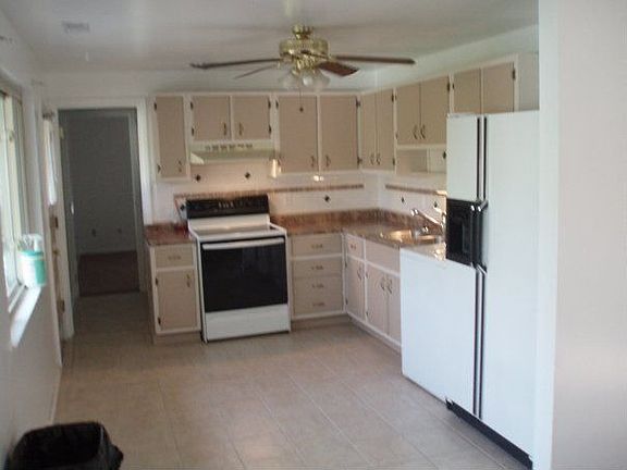 Kitchen...Appliances included