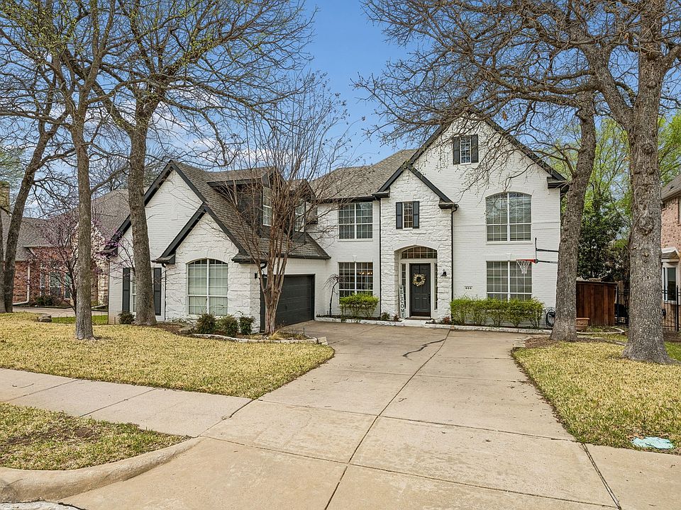 1st image of 808 Edgewood Dr