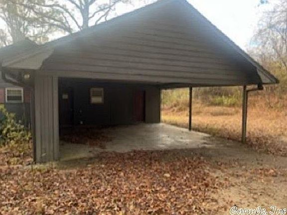 2nd image of 42 Holiday Hills Dr