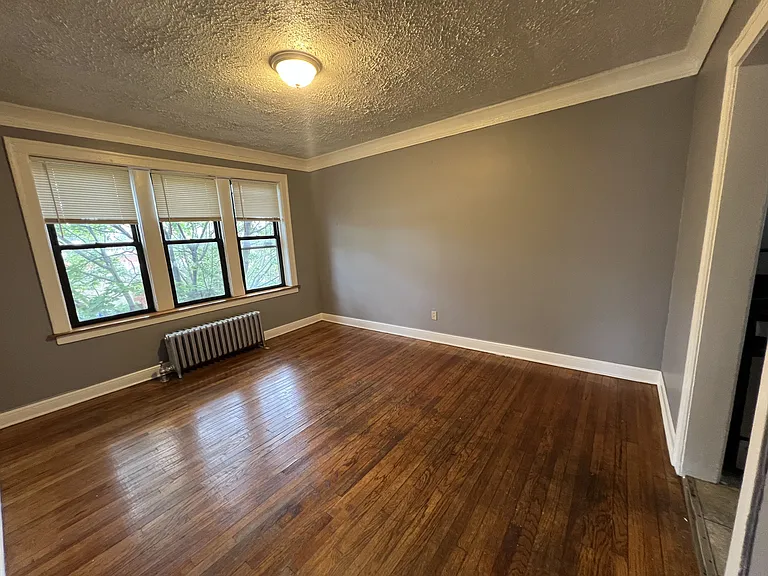 1655 E 74th Pl #1653-3 — Photo 9