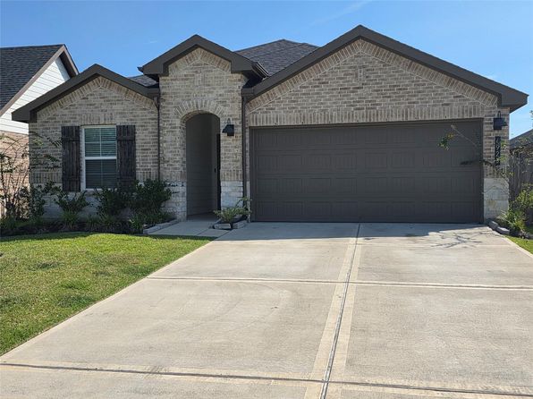 4923 Edgewood Dr