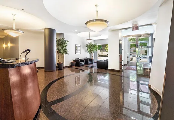 Rented by Corcoran | media 23