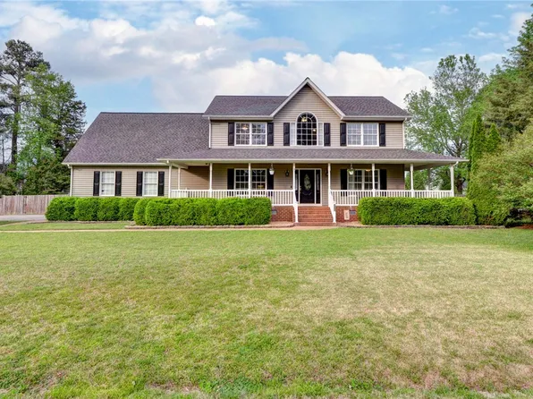 760 Cressfield Dr, West Point, VA 23181