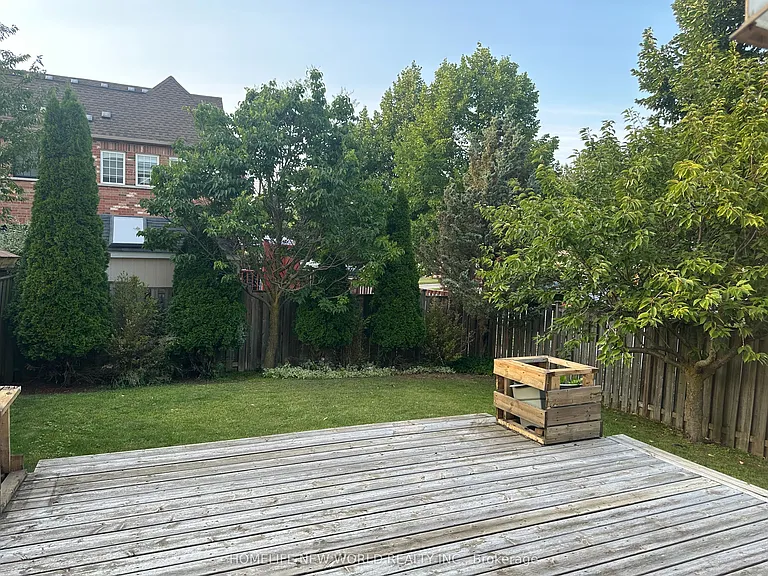 38 Gateway Ct — Photo 14