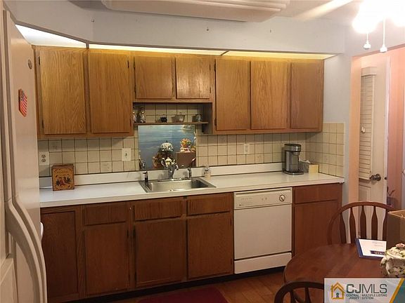 5th image of 8C Benjamin Franklin Dr #8C