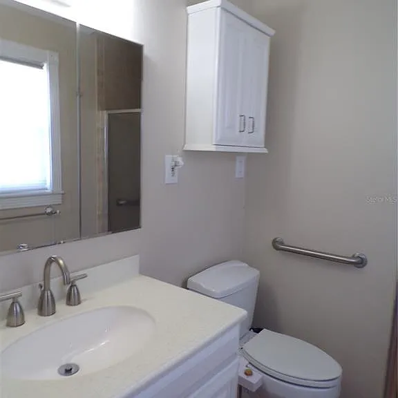 270 Belaire Ct — Photo 6