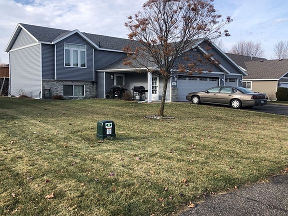 3rd image of 601 19th Ave N