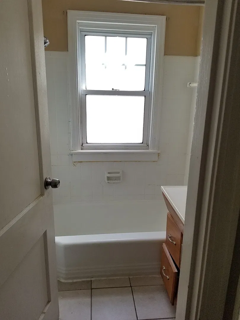 Spacious 3 Bedroom Home Located in North College Hill!! — Photo 4