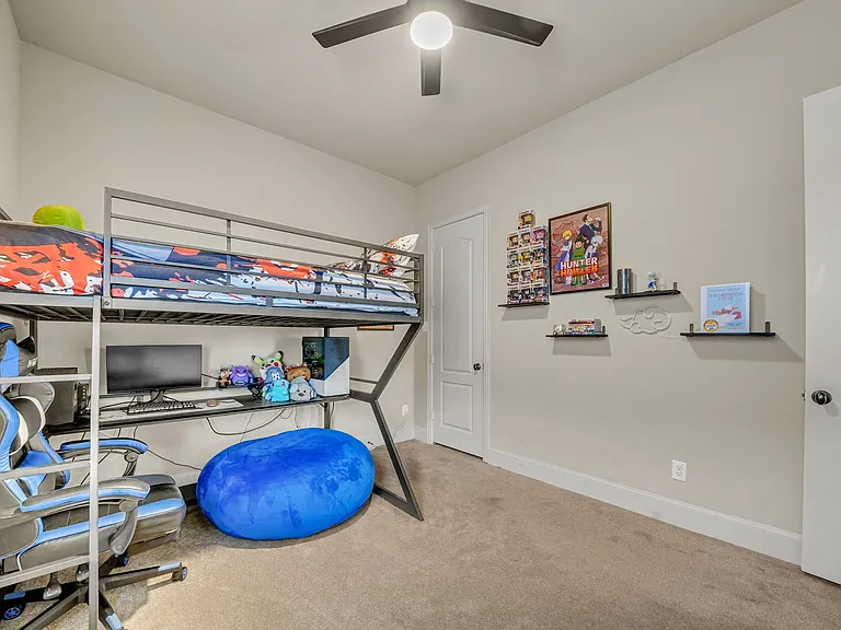 5048 Exposition Way — Photo 26