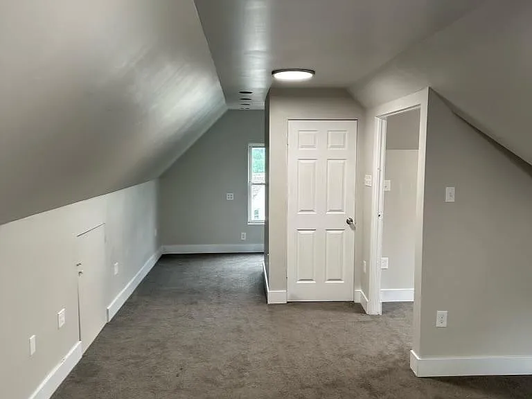 359 Kenney Ave — Photo 15