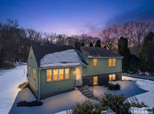 42 Roseleah Drive, Waterford, CT 06385