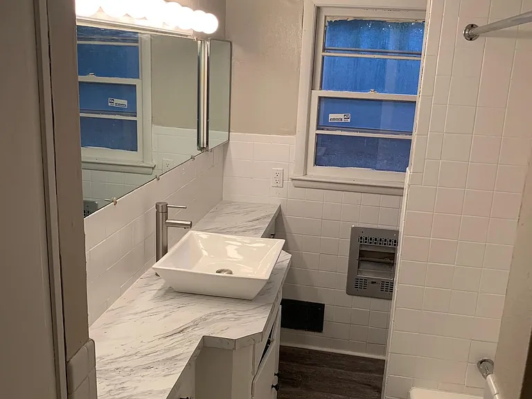 2231 N Roosevelt Ave — Photo 12
