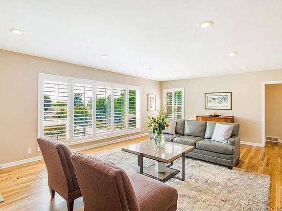 5th image of 2481 E Kensington Ave