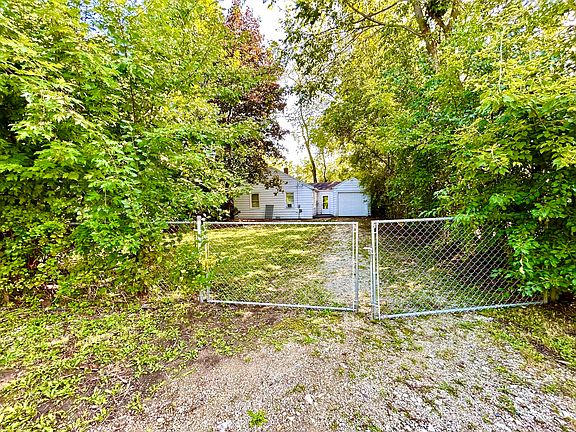 5th image of 905 Rockland Rd