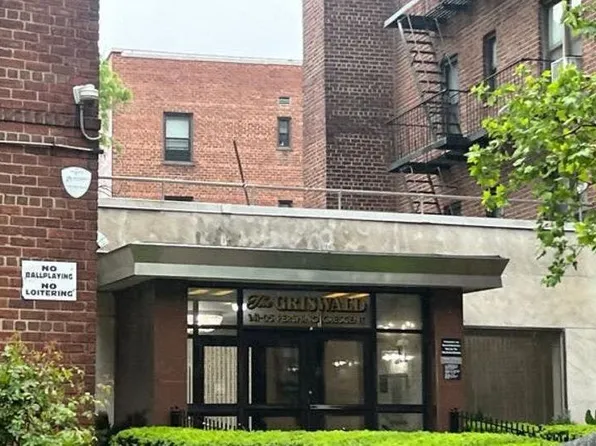 14105 Pershing Cres APT 401, Jamaica, NY 11435