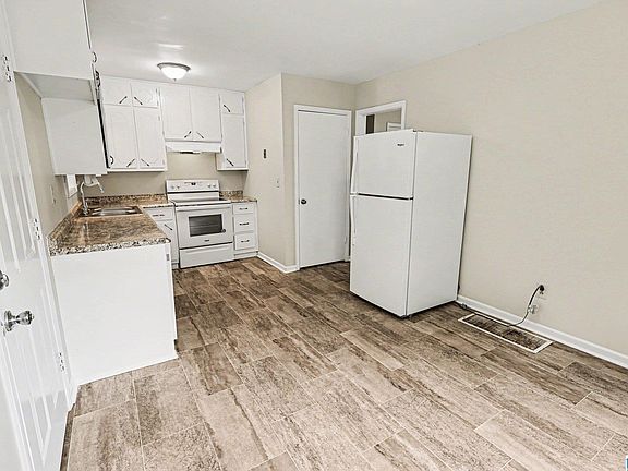 5th image of 552 Karey Dr