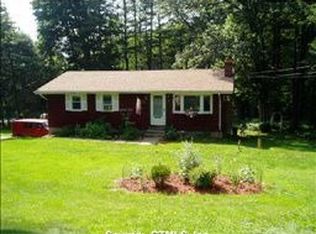 3 Sawmill Rd, Granby, CT 06035