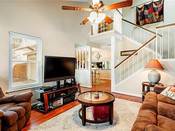 2nd image of 1804 Scottsdale Dr