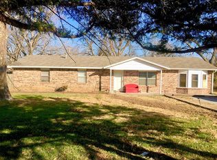 900 S Elm St, Bristow, OK 74010