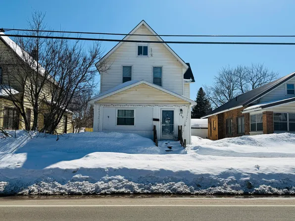 702 E Easterday Ave, Sault Sainte Marie, MI 49783
