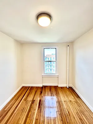 Rented by A&E Real Estate Management | media 6