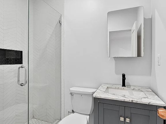 4th image of 1201 Saint Johns Pl #3R