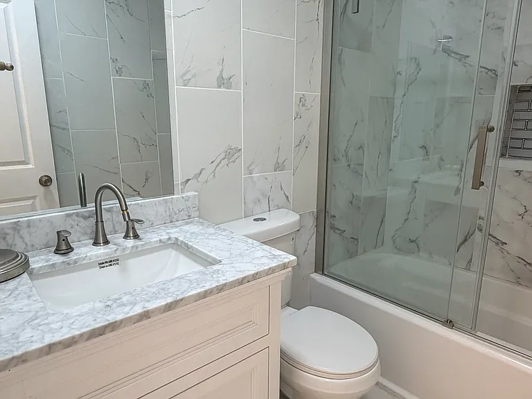 9518 N Dartmouth Ave — Photo 17