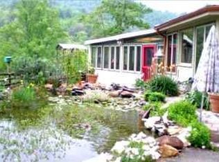 77 Cold Branch Ln, Hayesville, NC 28904