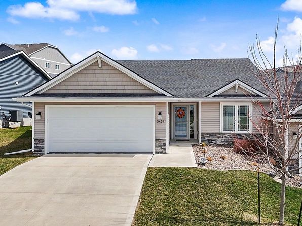 5429 NE Briarwood Dr