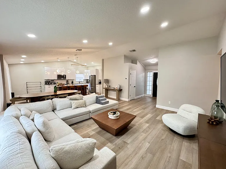 15912 Indian Wells Ct — Photo 23